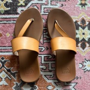 Reef Cushion Sol Leather Sandals Size 9